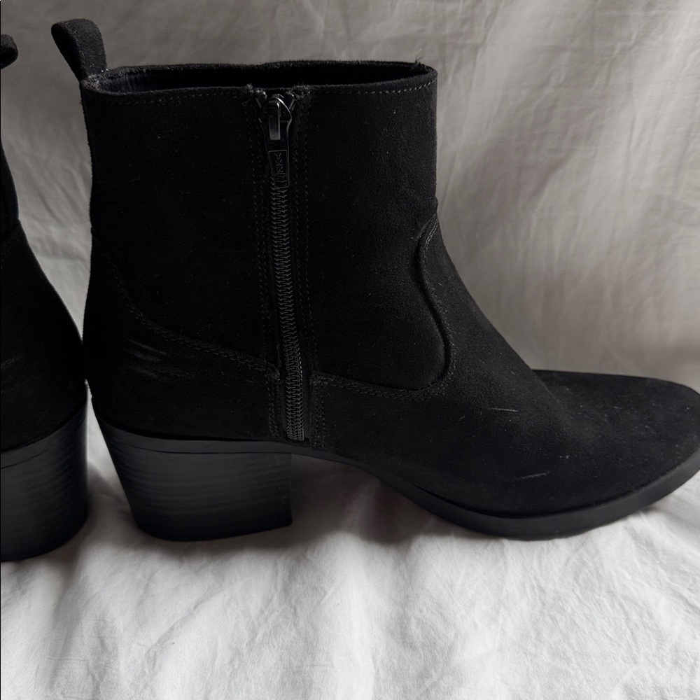 Old Navy Black Western Booties - Picture 9 of 9
